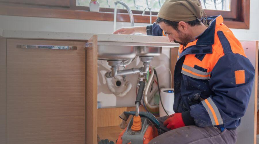 leaky faucet repair in Canyonville, OR